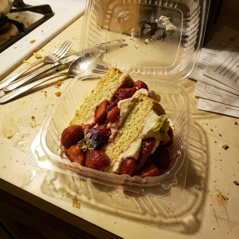 Before - 陶瓷蛋糕